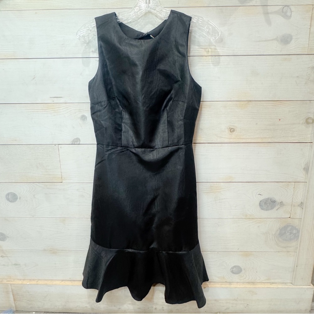 NWT J. Crew ruffle hem/ flounce open back sheath dress ❤️ - Picture 5 of 9